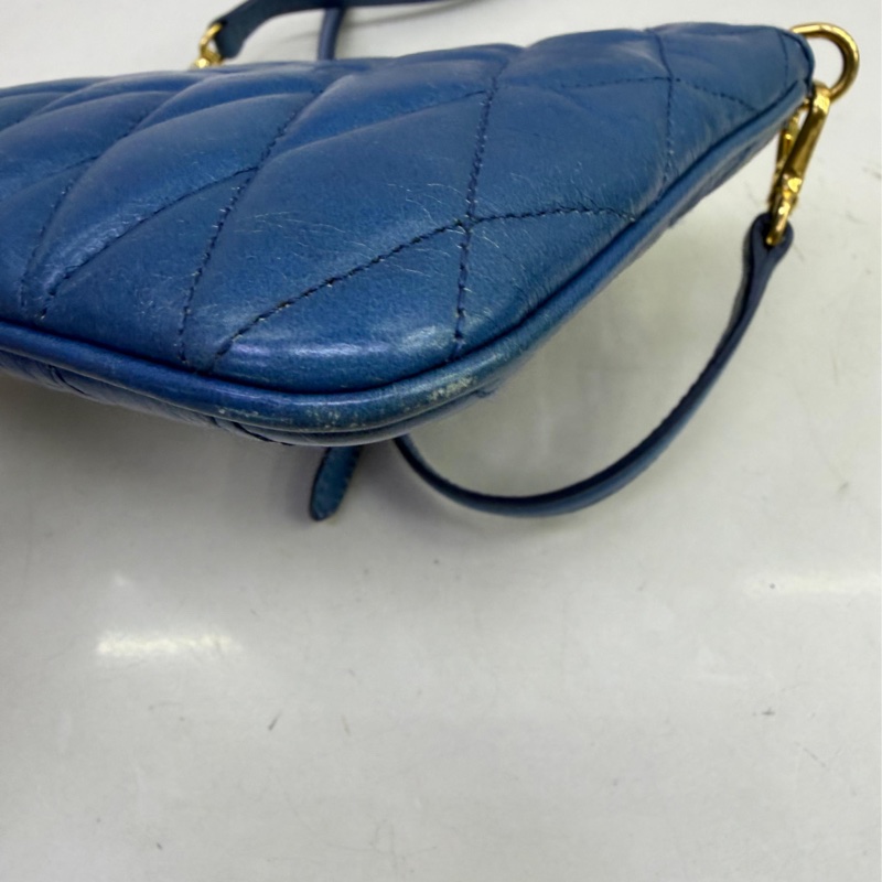 Matelassé leather crossbody bag-8