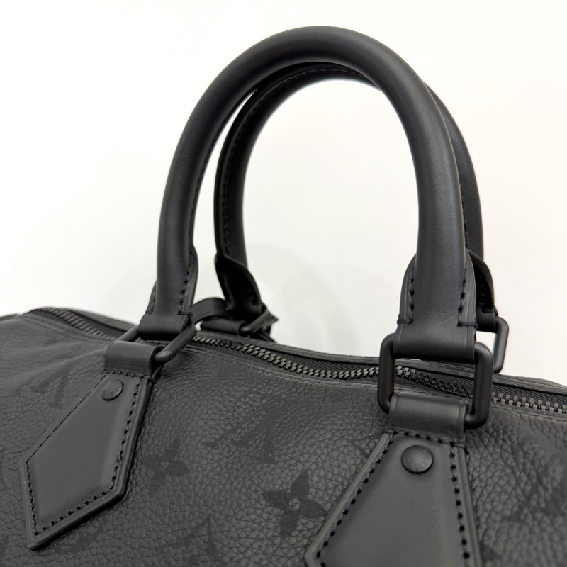 LV 黑牛皮黑釦Speedy 30 P9 手提斜背包M13904-8