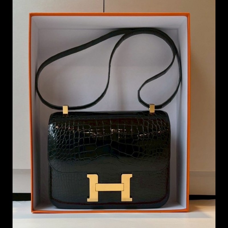 Hermes 金釦黑亮鱷魚皮康康包 constance 23-1