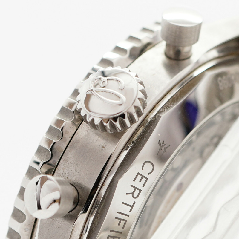 百年靈 Navitimer AB0139 綠色錶盤男士腕錶-11