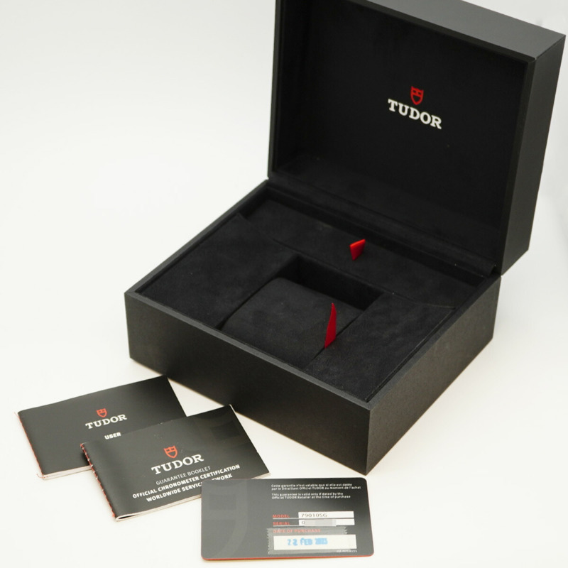 帝舵碧灣系列五十年代79010SG灰色錶盤男士腕錶-1