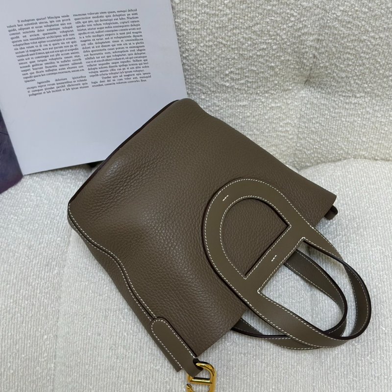 HERMES In the loop 18 - 灰金 W-6