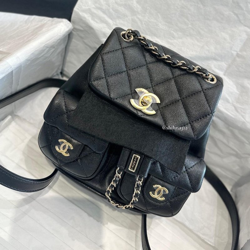 *SHIHNA名牌精品* CHANEL 平面牛皮雙口金釦小青蛙後背包-0