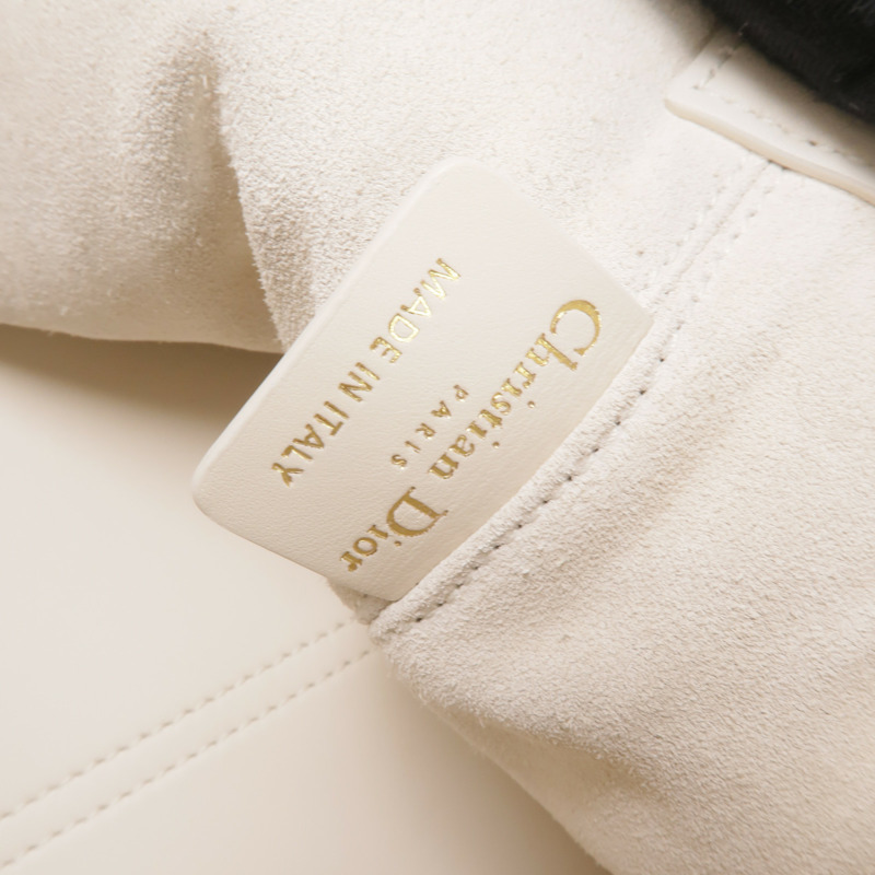 Dior 羊皮皮革Toujours金扣手挽袋-11