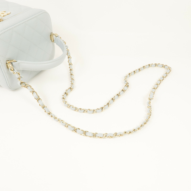 CHANEL 牛皮皮革Vanity Case金扣手挽肩背兩用袋-4