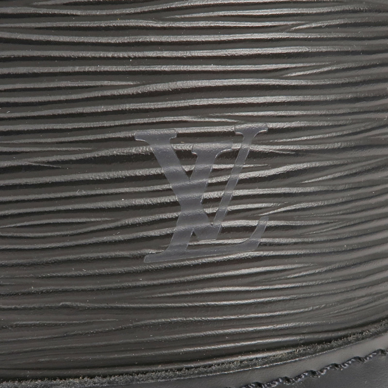 LOUIS VUITTON Epi Alma PM銀扣手挽袋-15