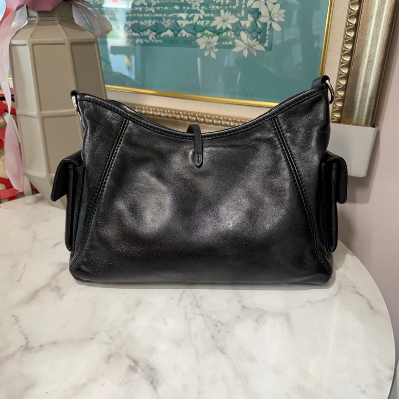 LV 黑羊皮CarryAll CargoVibe PM銀釦肩斜背包M24861-1