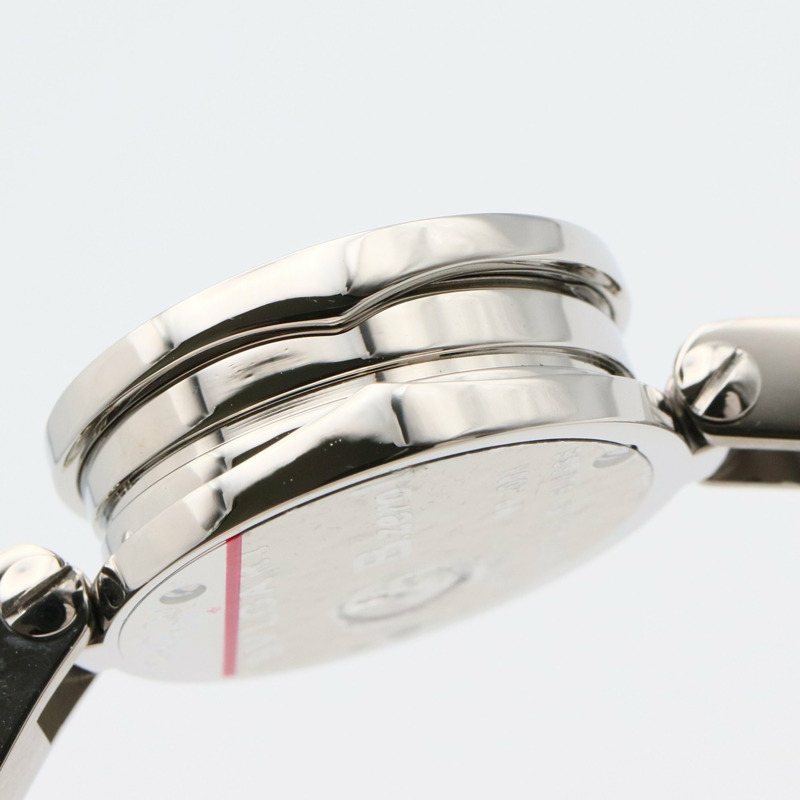 寶格麗 B-zero1 系列腕錶，不鏽鋼材質，女款，白色錶殼，型號 BZ22S-7