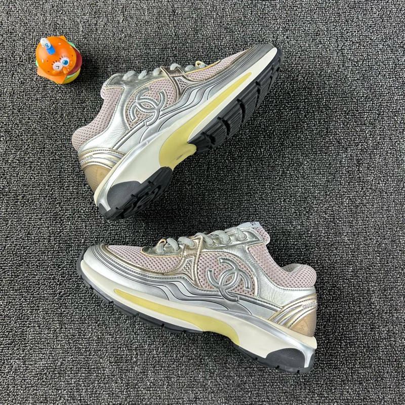 98新香奈兒粉角大王 尺碼：37.5 經典雙C設計-1