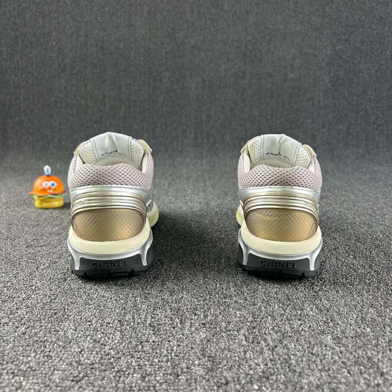 98新香奈兒粉角大王 尺碼：37.5 經典雙C設計-3