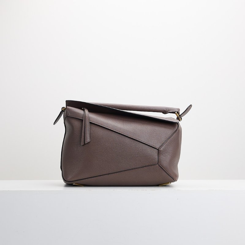 二手Loewe Puzzle edge 中號深棕色-0