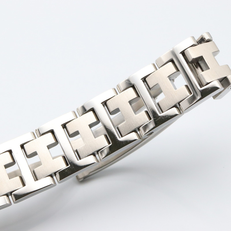 愛馬仕 Clipper 系列腕錶，不鏽鋼材質，女士款，黑色，CL4.210-11