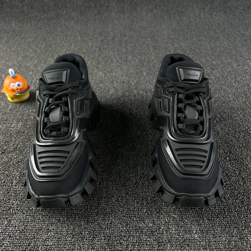 Prada普拉達黑色機能鞋 尺碼35.5 整體成色不錯下地次數不多-7