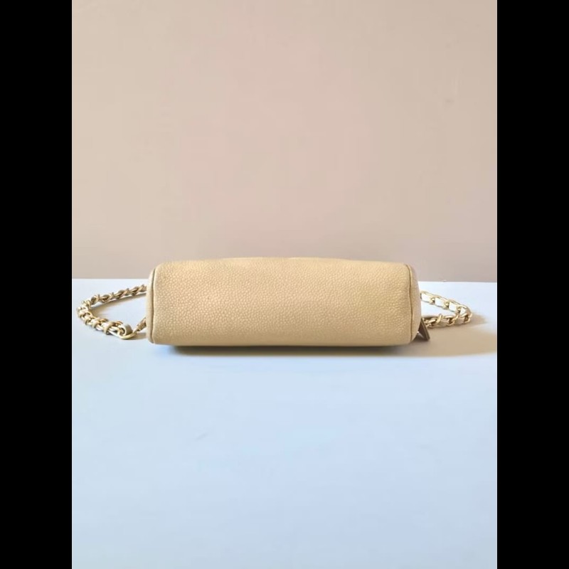 【LA LUNE】絕版中古包 Chanel米杏色魚子醬皮革斜背包 單肩包 側背包 二手-4