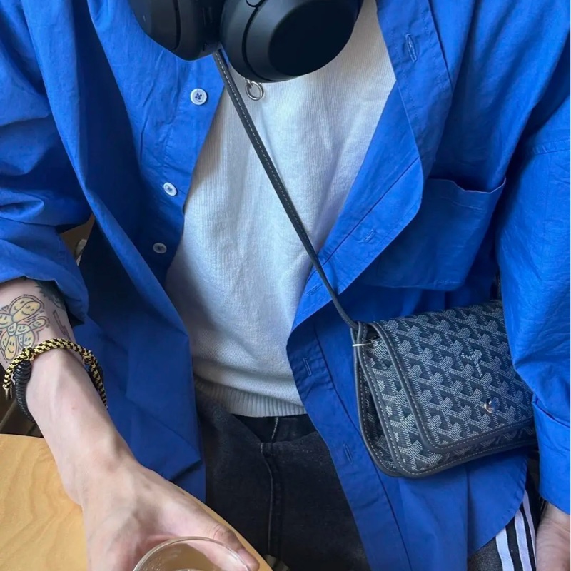 全新GOYARD Plumet黑色帆布信封包郵差包斜背包-20