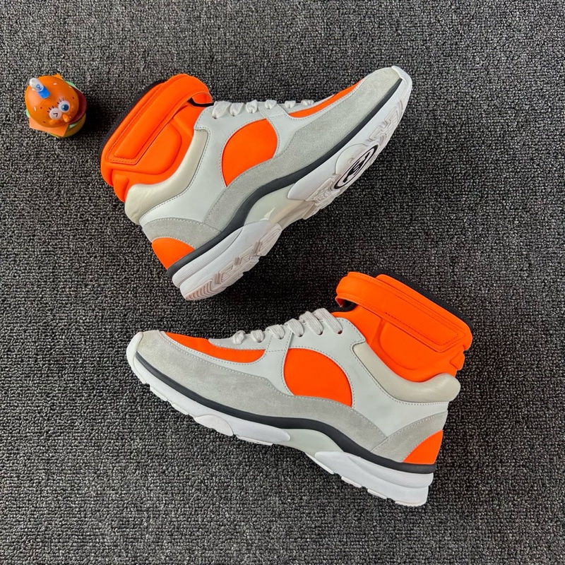 Chanel香奈兒拼色高幫板鞋 尺碼36.5 整體成色不錯-2