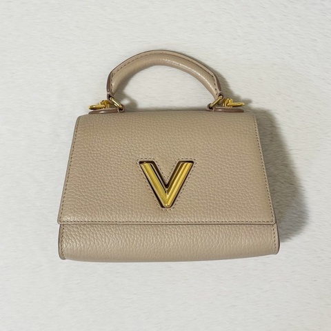 Louis Vuitton Twist One Handle BB 粉色