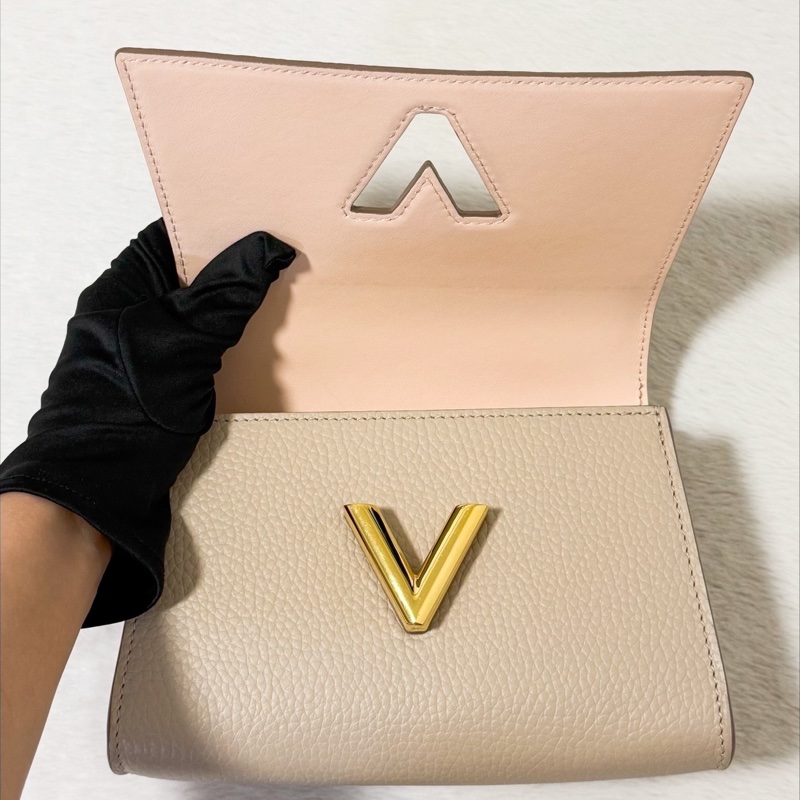 Louis Vuitton Twist One Handle BB 粉色-6