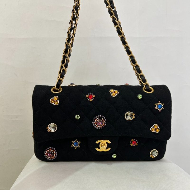 CHANEL黑布面寶石造型CF25-0