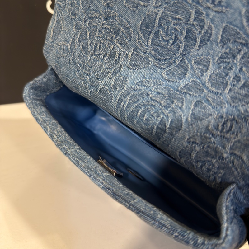 🈶台灣購證 #全新全配 香奈兒Cf20牛仔愛心調節扣23p cf大mini-19