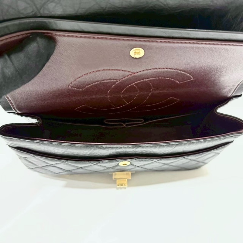 Chanel黑色復古金釦揉製牛皮2.55 24CM側背包A37586-9