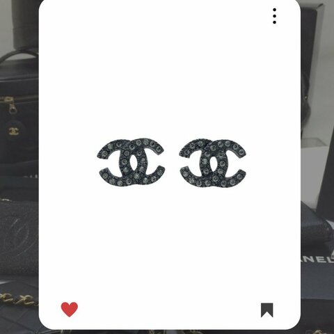 🛍️🎁 雙11🔥 11月新品上架 🔥💖 新款 香奈兒 Chanel  CC 水鑽黑銀色耳環  🔥 香奈兒熱賣款 香奈兒經典款 耳環 CHANEL EARRING