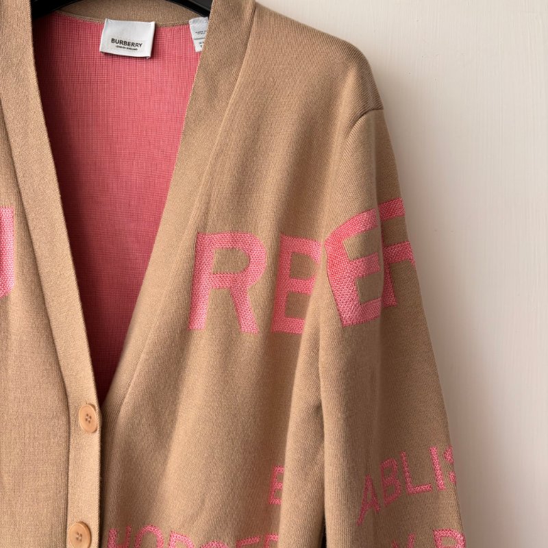 ::BURBERRY:: 新款羊毛開襟衫 駝色粉桃色毛衣外套-1