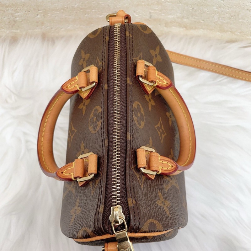 LV老花speedy nano-4