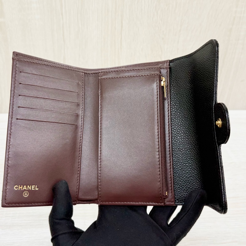 CHANEL黑色牛皮金釦三折中夾AP0232-15