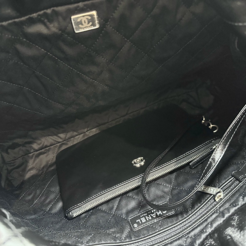 CHANEL黑色小牛皮銀鍊中號22包/AS3261-9