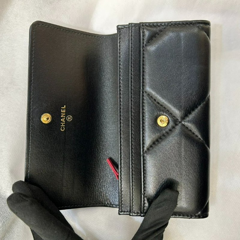 CHANEL 黑金 LOGO 19款中夾-7