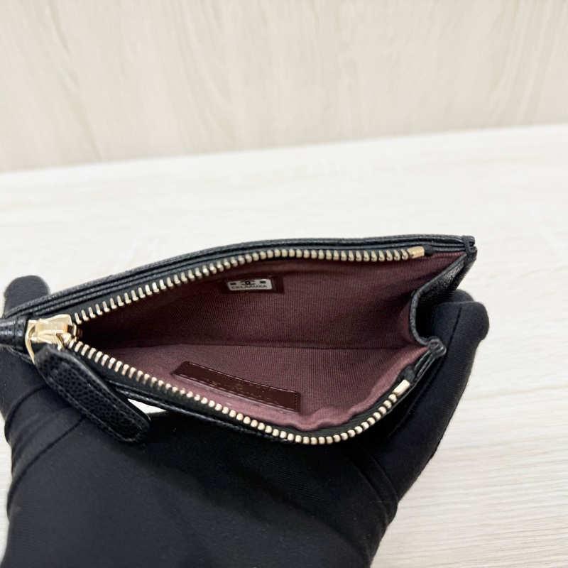 CHANEL黑金牛皮一字拉5卡零錢包AP2570-7