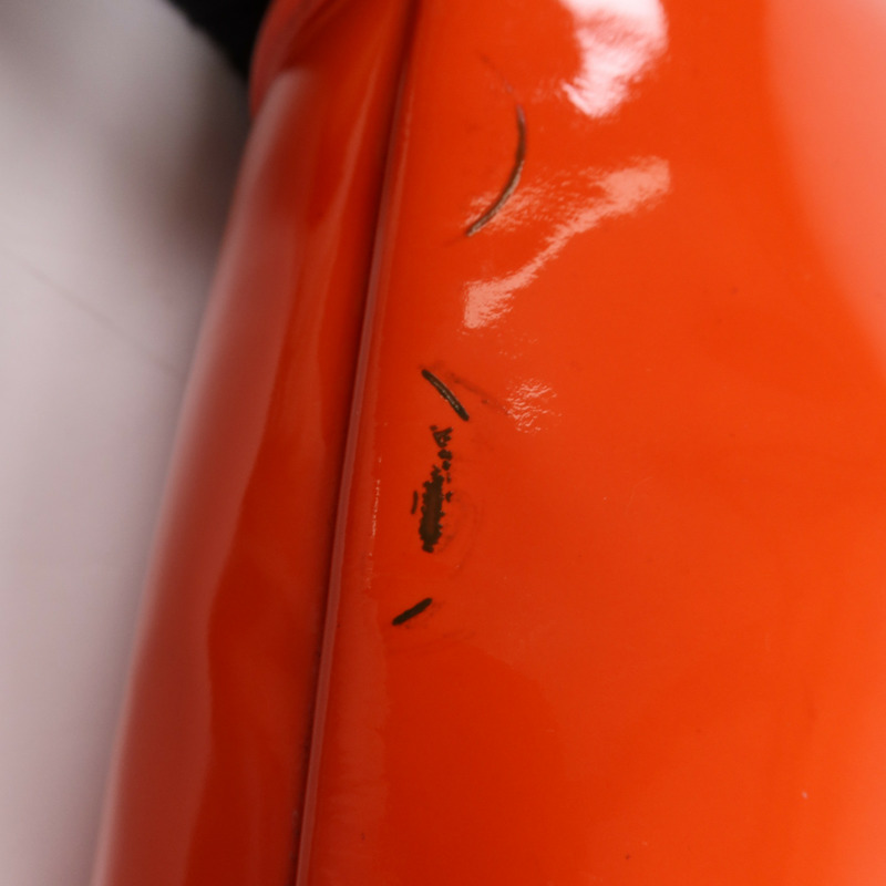 CHANEL 漆皮皮革Chain Shoulder Bag銀扣肩背袋-14