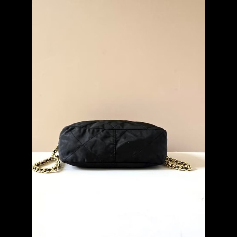 【LA LUNE】絕版古董包 稀有Prada黑色降落傘側背包 單肩包 斜背包 中古二手-7