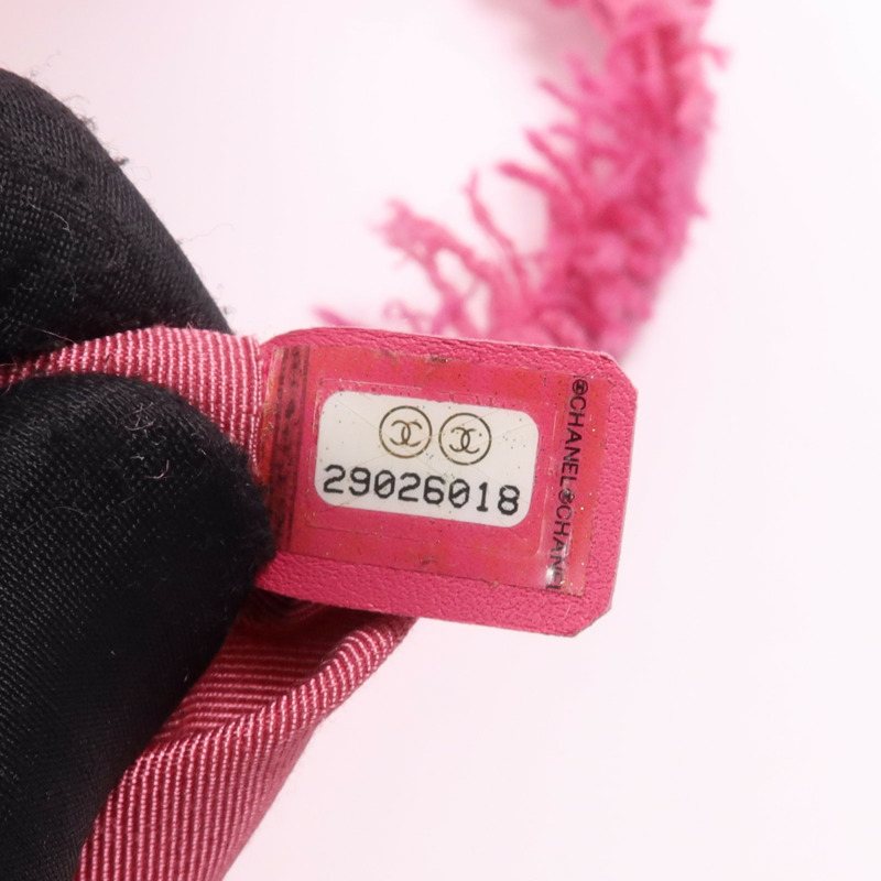 CHANEL 絨布Tote bag金扣手挽袋-5