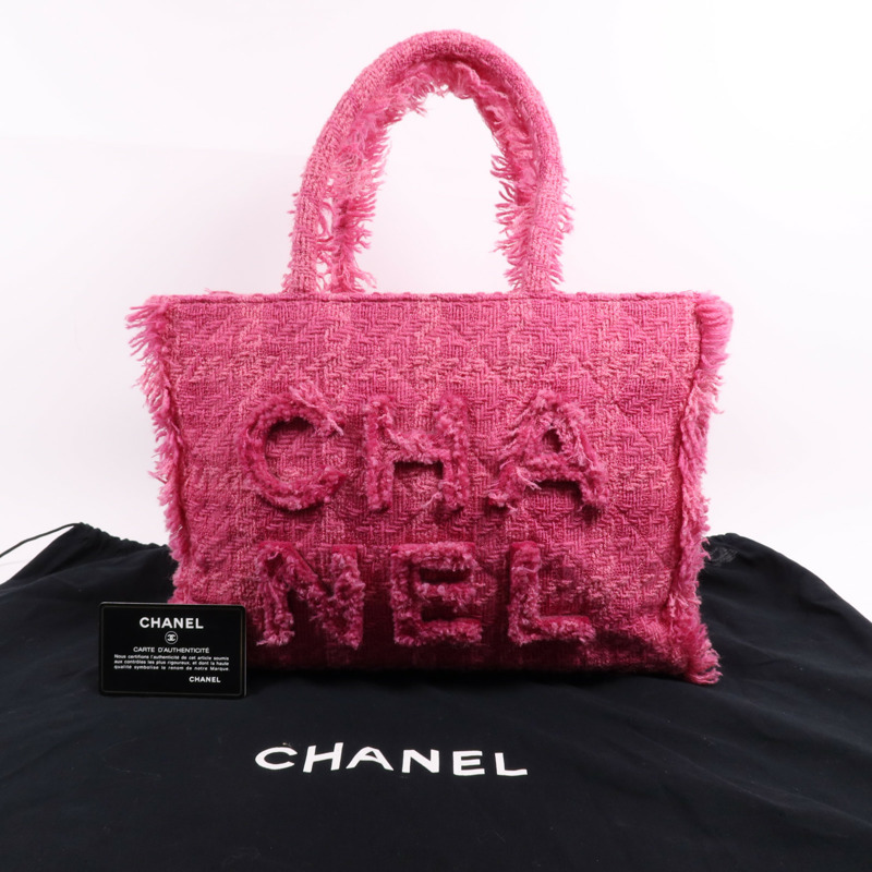 CHANEL 絨布Tote bag金扣手挽袋-8