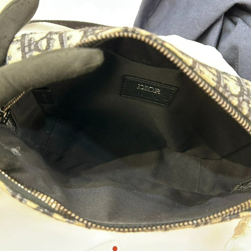 DIOR緹花布拉鍊相機斜背包-5