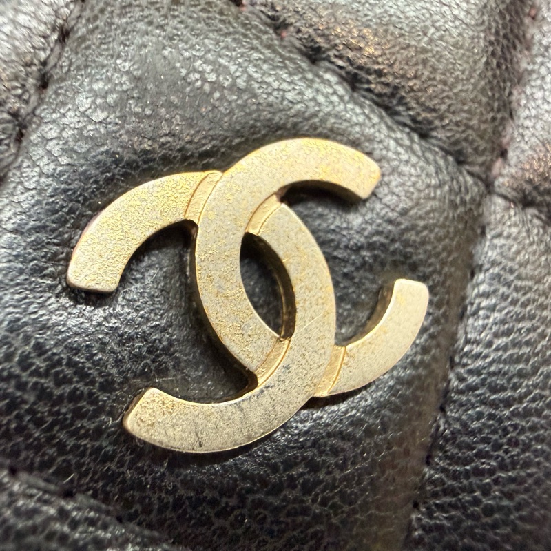 CHANEL黑色小羊皮ㄇ拉長夾A50097-18