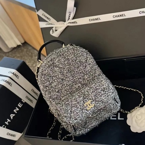 #絕版毛呢 #近新閒置 #全配 香奈兒24p毛呢小書包 3️⃣種背法超實用🍂秋冬必備