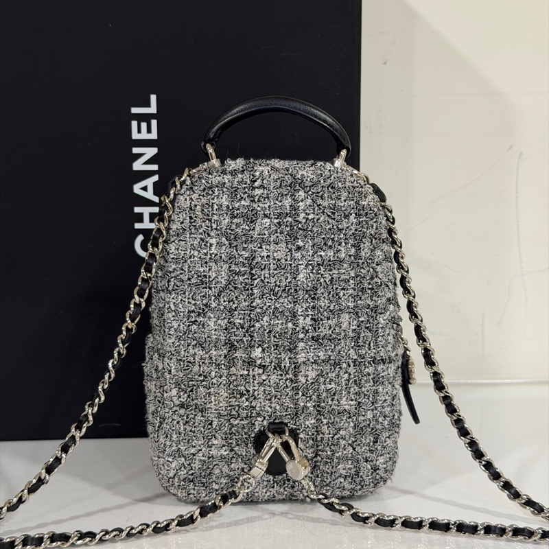 #絕版毛呢 #近新閒置 #全配 香奈兒24p毛呢小書包 3️⃣種背法超實用🍂秋冬必備-9