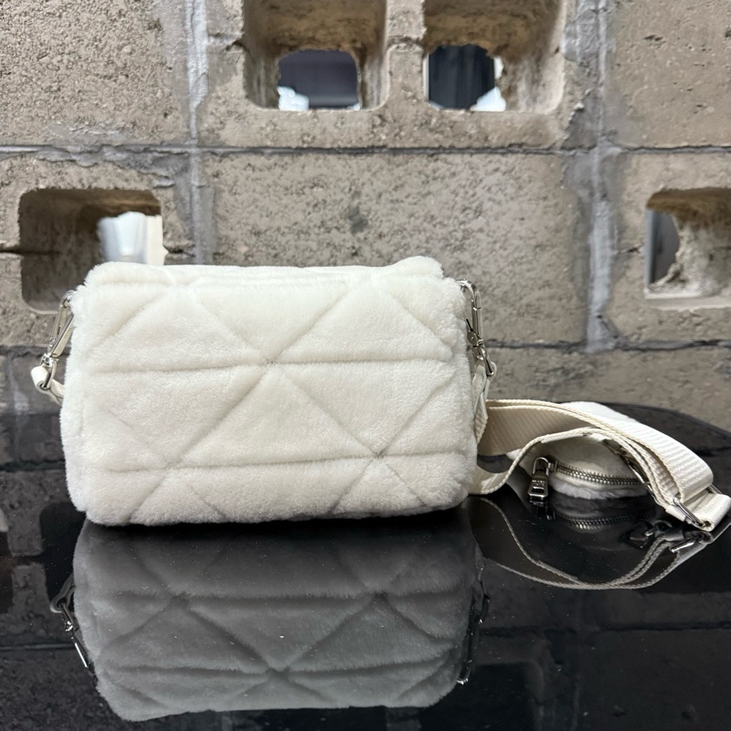 Prada普拉達 三合一郵差包 尺寸約22×11×14-1