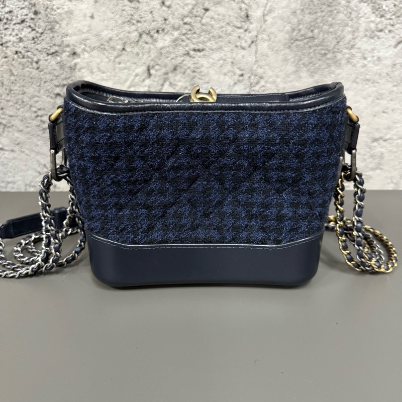 Chanel Gabrielle流浪包 尺寸約21x17-1