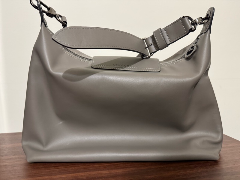 LONGCHAMP HOBO 斑鳩灰（二手） 114/10/12 購入-7