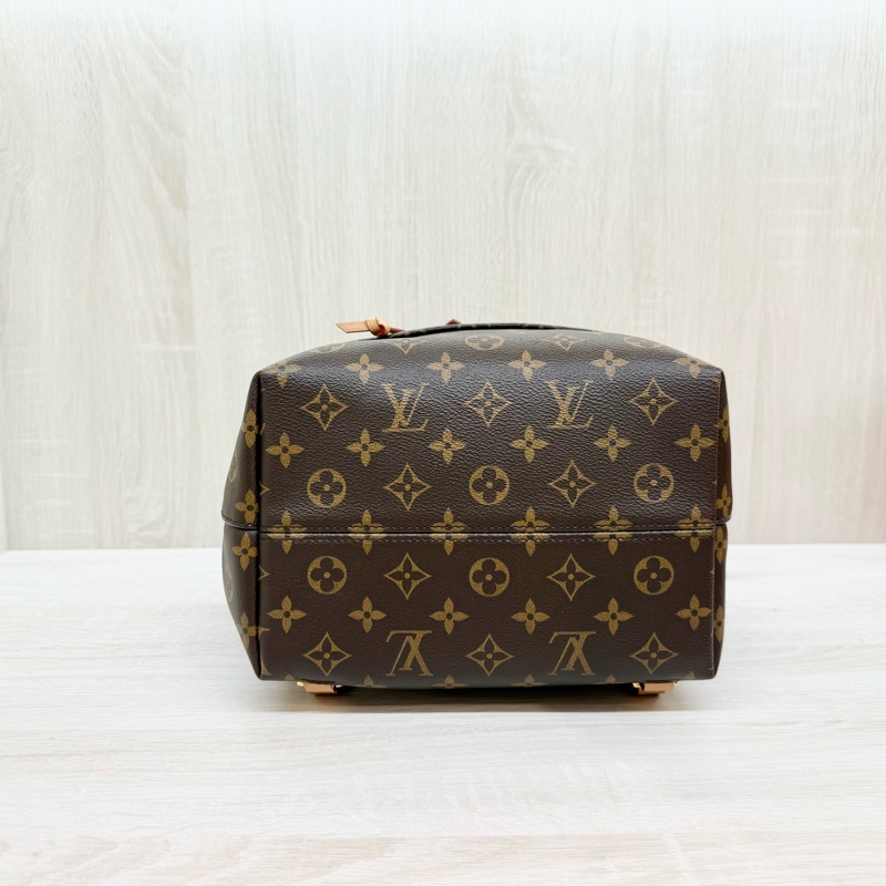 LV原花磁釦束口抽繩簍空吊牌後背包M45501-4