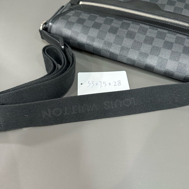 Louis Vuitton lv 棋盤格單肩斜掛包 尺寸約33x28-8