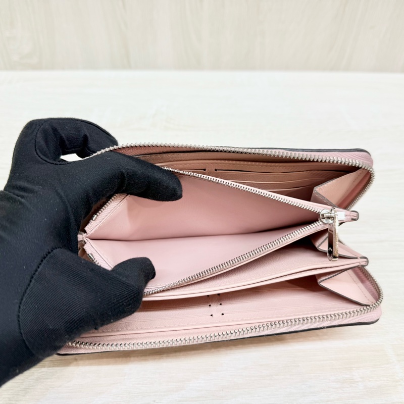 LV粉色牛皮洞洞Mahina Zippy拉鍊長夾/M61868-12