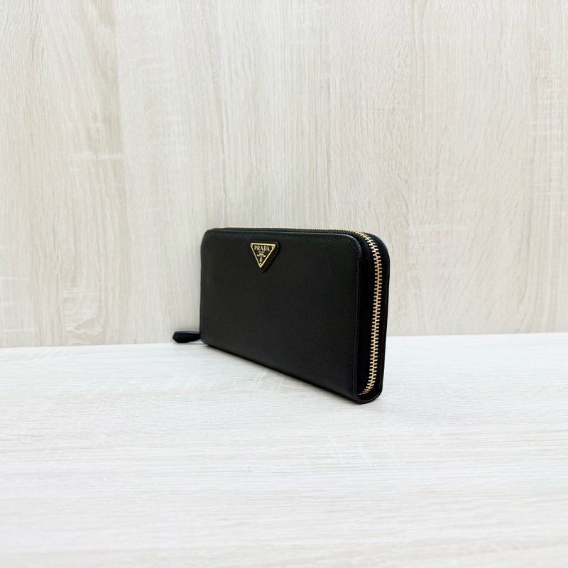 PRADA黑金牛皮ㄇ拉12卡長夾1ML506-2