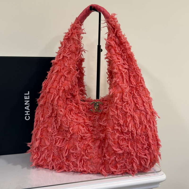 #秀款超時髦 #近新閒置 香奈兒Hobo珊瑚粉流蘇毛須腋下包🈶子包-8