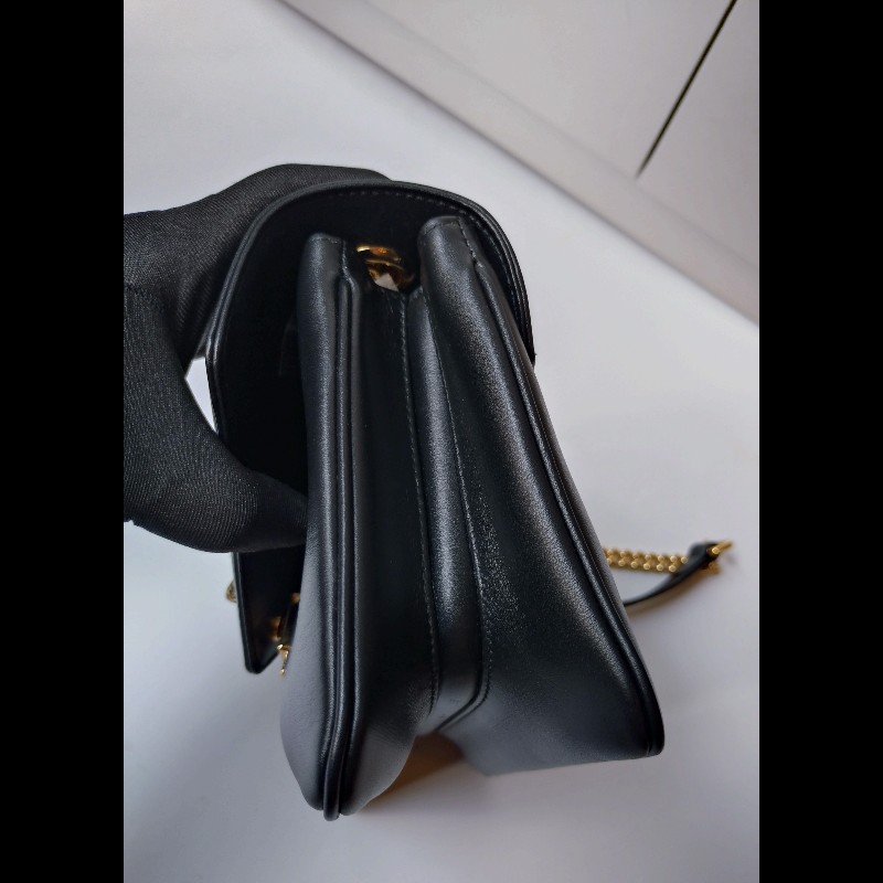 Gucci 金鍊水鑽虎頭黑皮革口蓋包-7