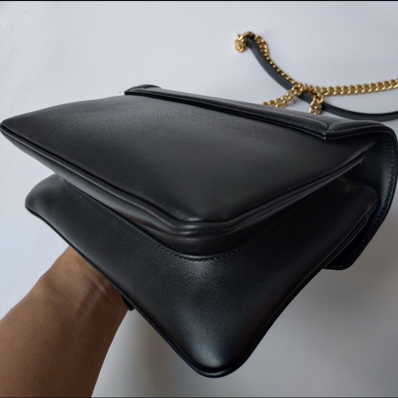 Gucci 金鍊水鑽虎頭黑皮革口蓋包-8